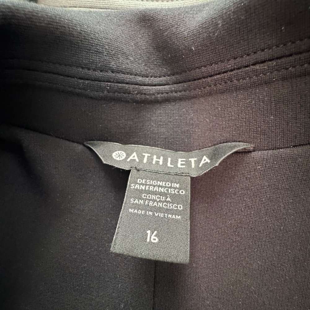 Athleta Women's Eastbound Seafoam Green Blazer - Picture 8 of 10